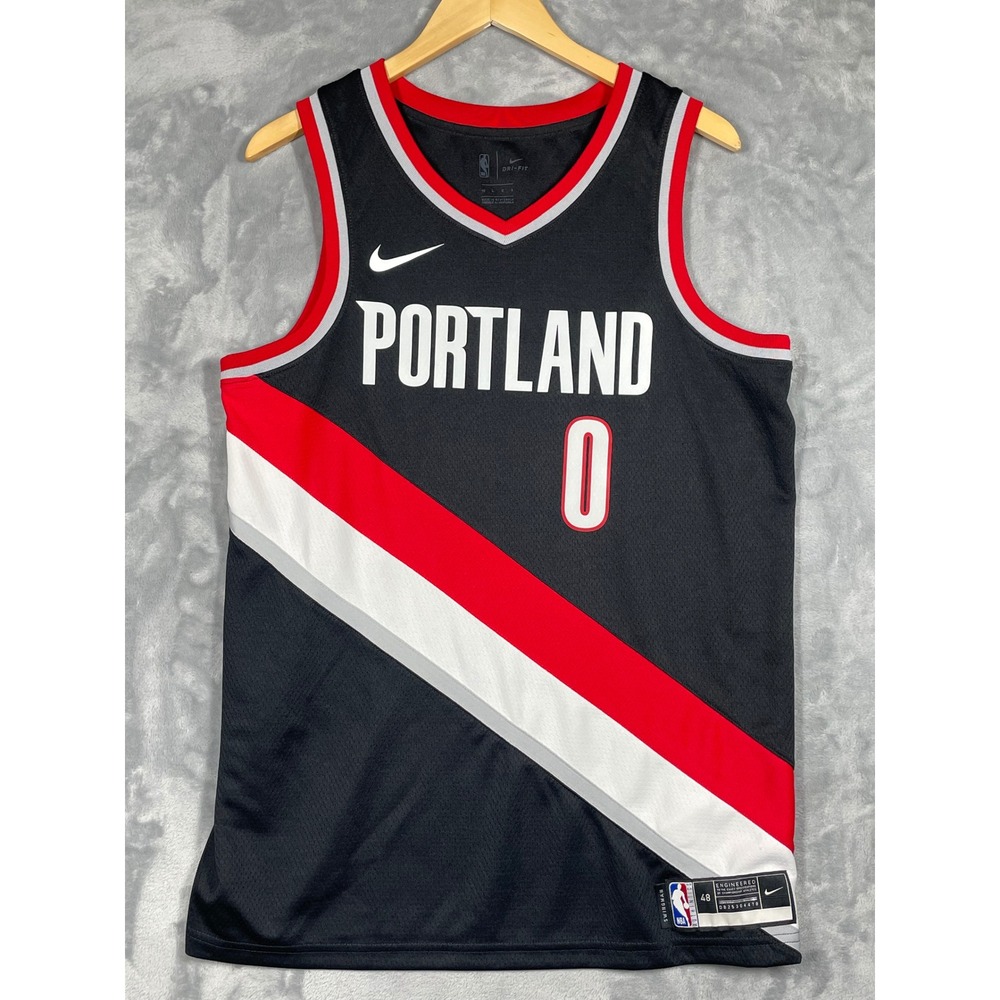 Nike Portland Trail Blazers Damian Lillard 0 Swingman Jersey Black CW3680-010 L
